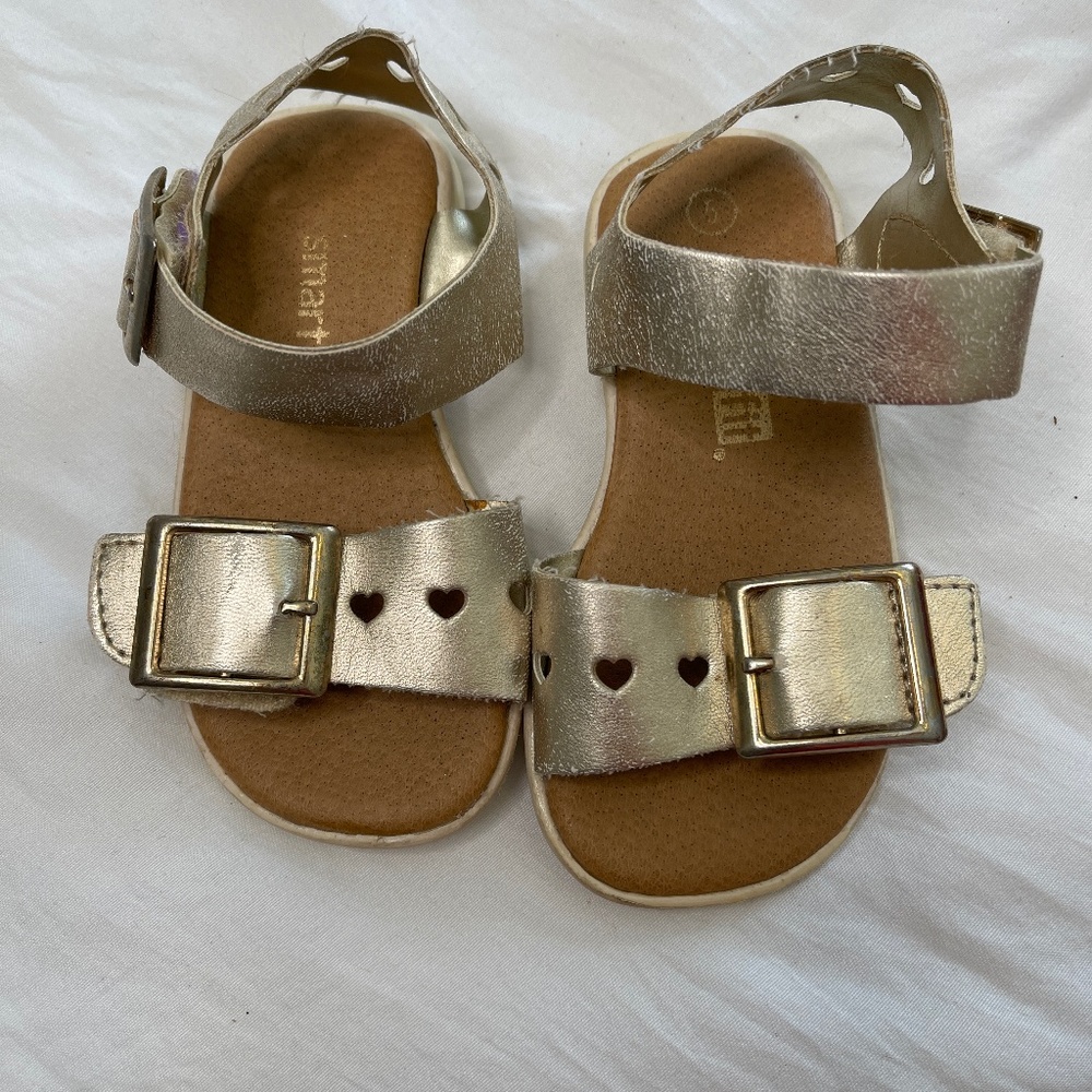 Toddler girls gold sandals